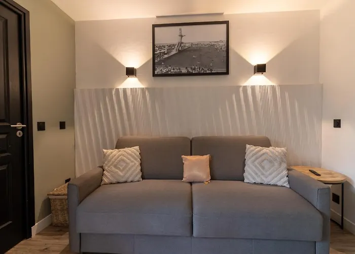 Mc Tourisme - Splendide & Cosy Appartement Avec Piscine, Tennis & Parking