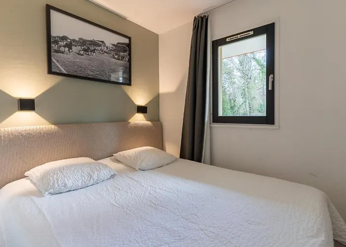 Mc Tourisme - Splendide & Cosy Appartement Avec Piscine, Tennis & Parking