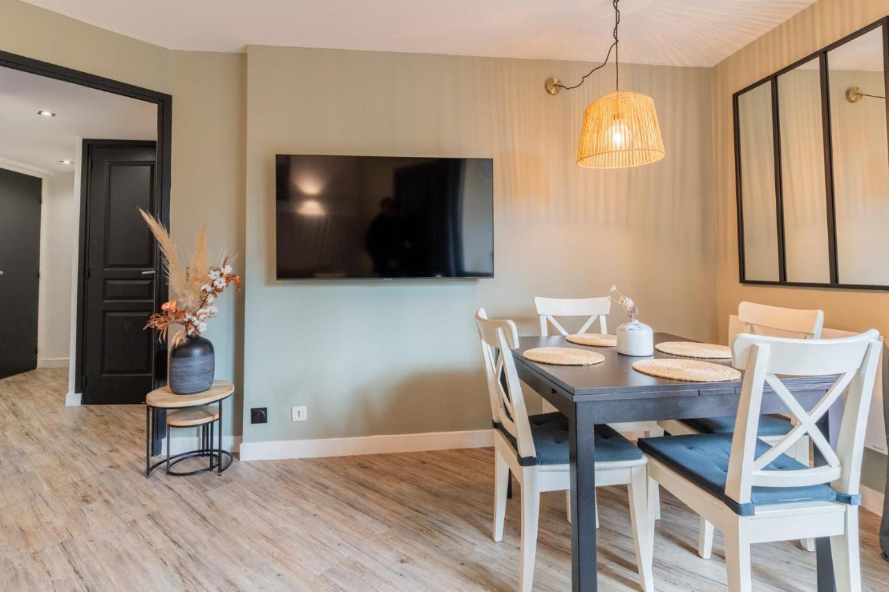 Mc Tourisme - Splendide & Cosy Avec Piscine, Tennis & Parking *